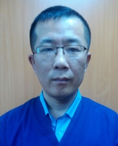 Хан - специалист по иглотерапии и прижиганию из Кореи