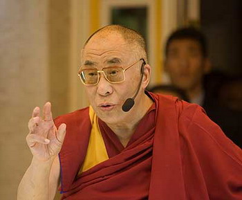 Выступление Далай-ламы перед калмыцкой диаспорой США