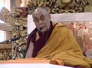 Далай Лама. Три Основы Пути (2007)   Учение Далай Ламы по тексту Ламы Цонкапы 