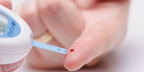 Признаки избыточного потребления сахара, на которые следует обратить внимание Признаки избыточного потребления сахара, на которые следует обратить внимание